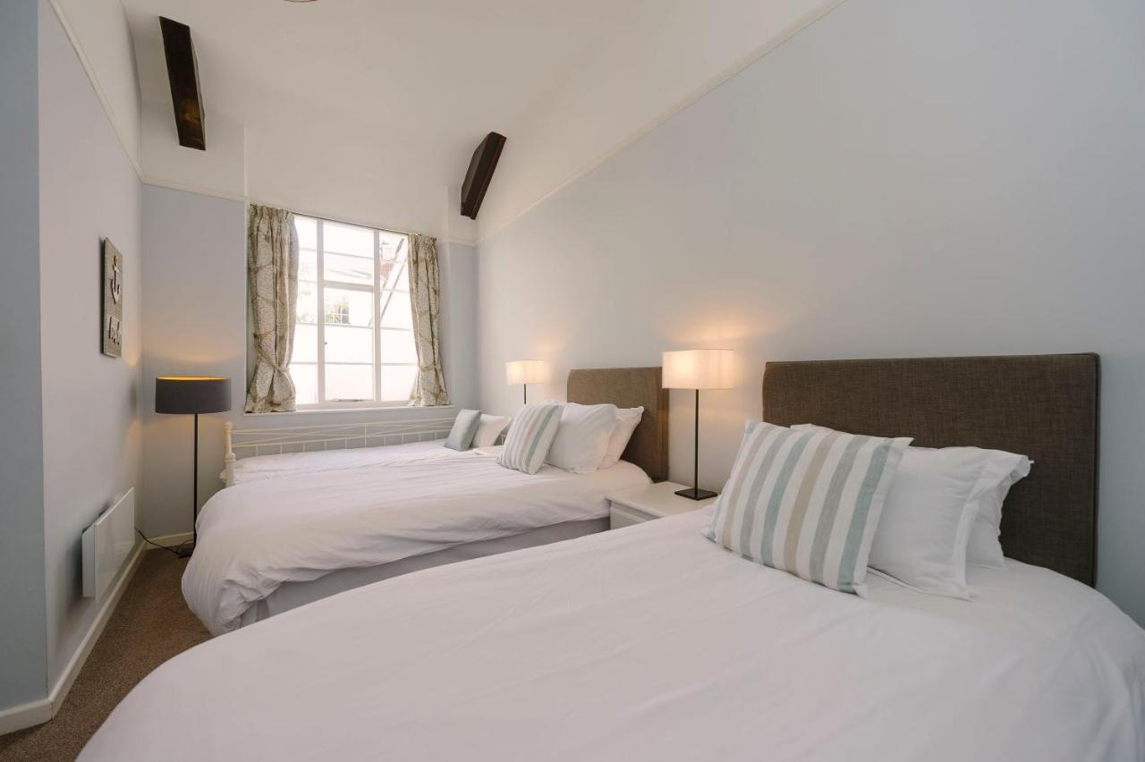 Corffe House And Holiday Cottages 반스테이플 외부 사진